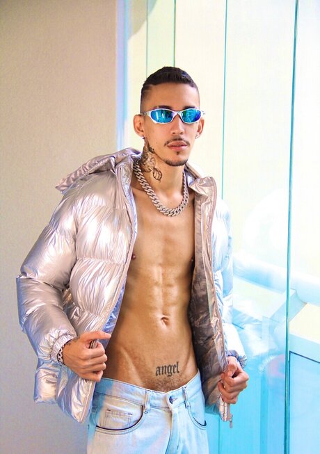 Maloka Paraibano adult model images