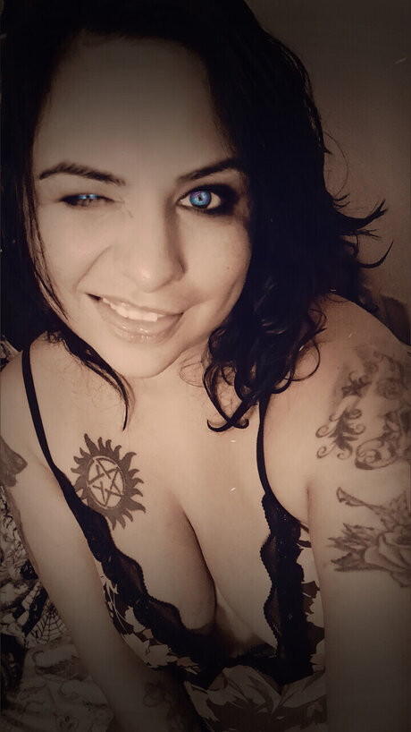 Kali Wolfe porn star photos