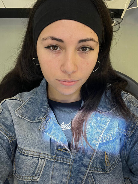 ZOE_ art star archive