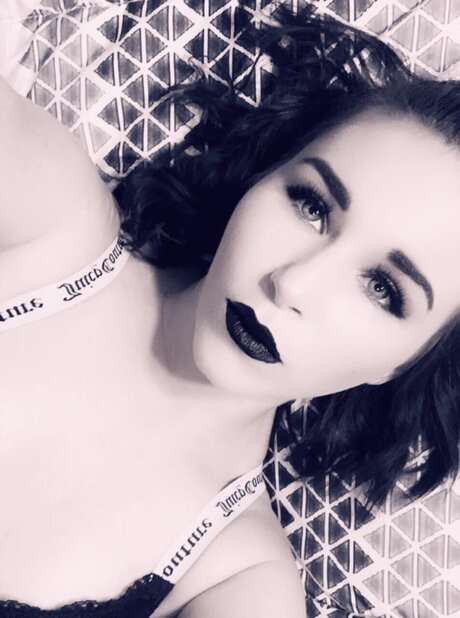 Itsjessbabii pornstar exclusive gallery