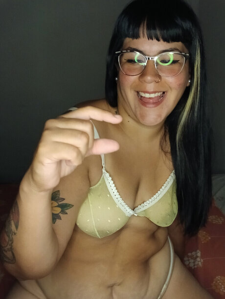 _Lexie Kams_ free model picture