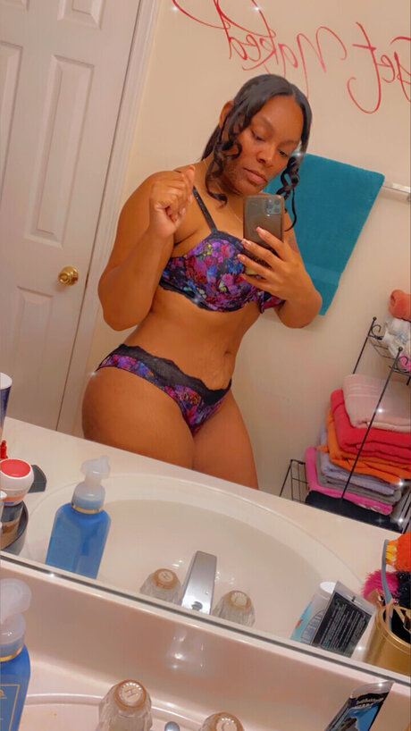 Drippinhoney89 nice actress photo