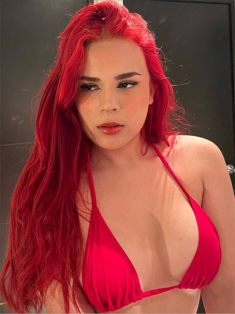 Daniela Okelani star pornographic picture