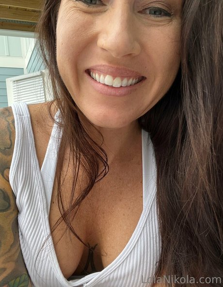 lolanikolavip hd actress picture