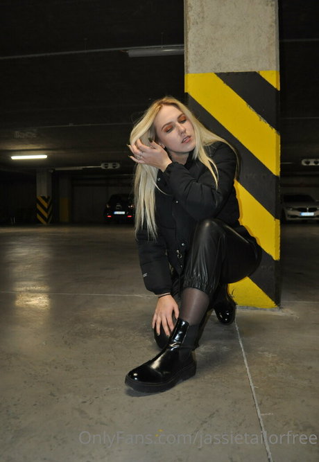 jassietailorfree model top gallery