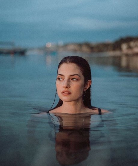 Eve Dumon pornstar xxx pictures