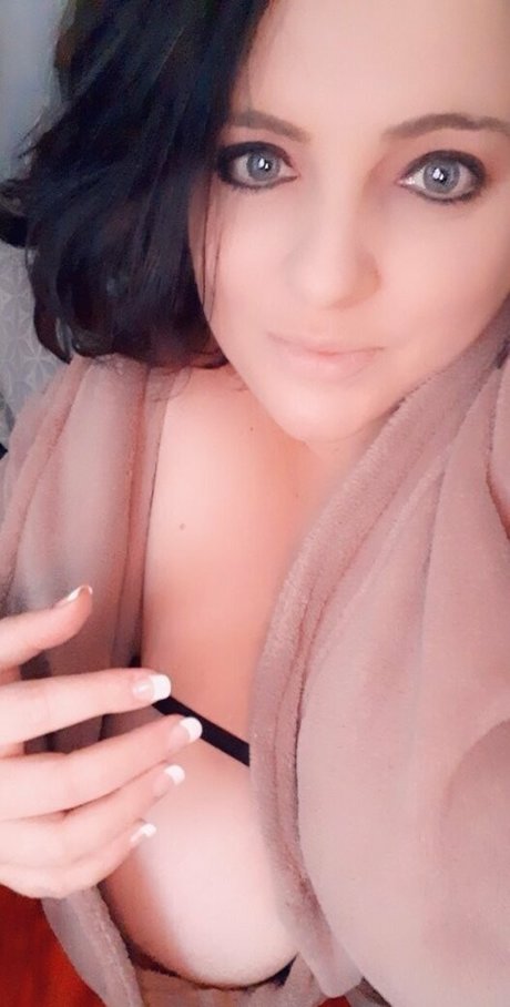 thechellykox star perfect images