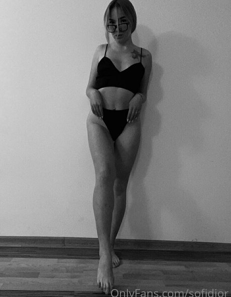 sofidior high quality actress photo