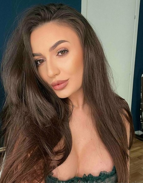 ayanasin pretty star photos