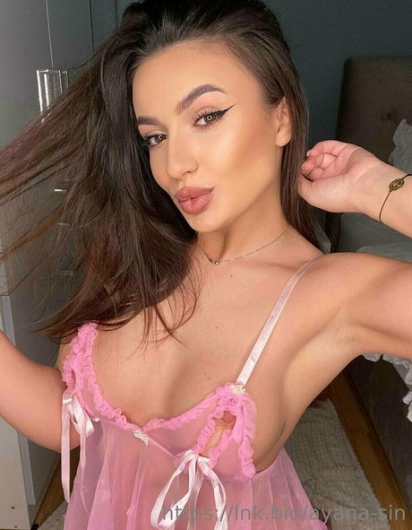 ayanasin pornographic star pic