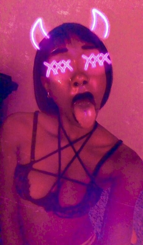 venusmoon3 nude pornstar galleries