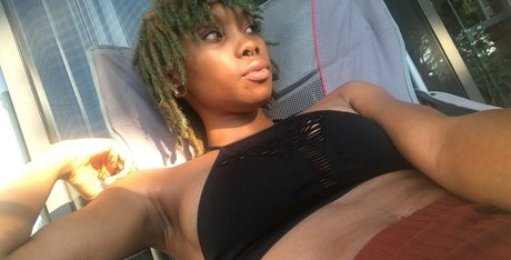 venusmoon3 model galleries