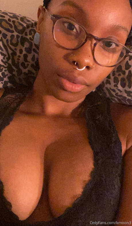 venusmoon3 free pornstar picture