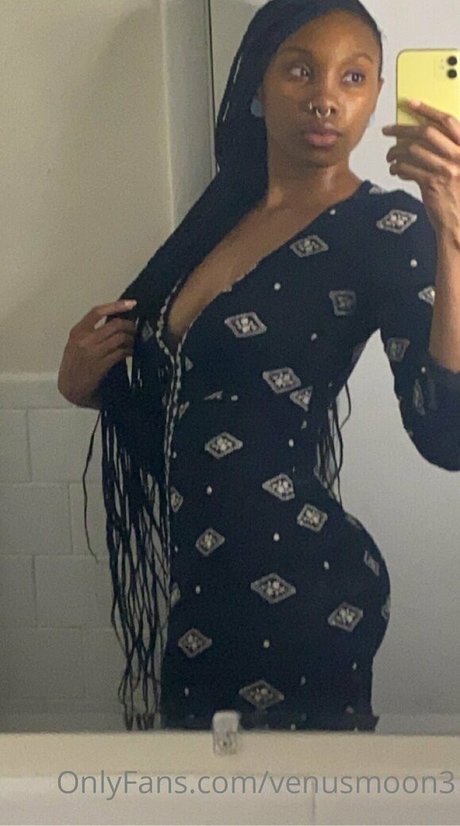 venusmoon3 pornstar erotic photos