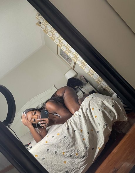 demonbabes model nude picture