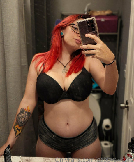 GabbySwears pretty actress archive