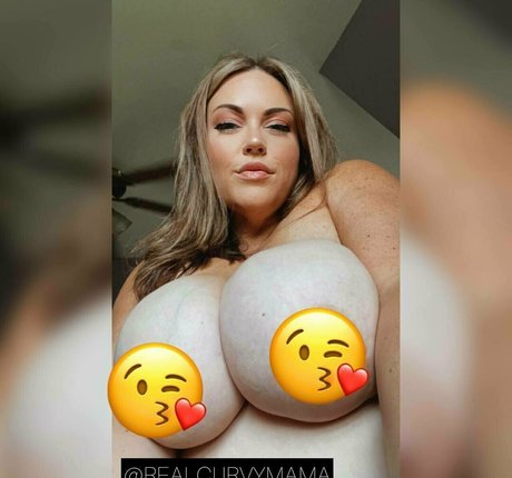 cheyyxxx star art photos