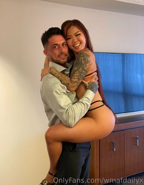 wmxfdaily erotic pornstar galleries