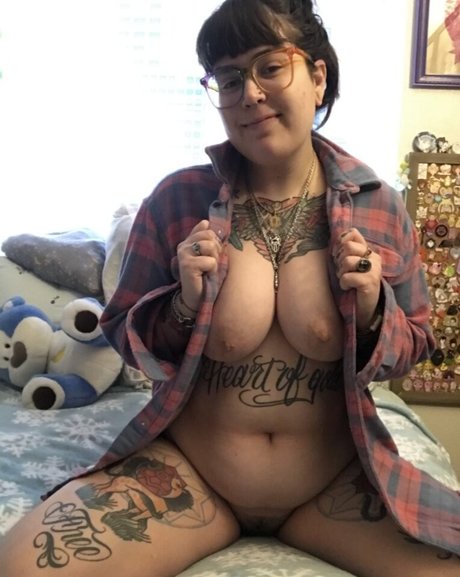 Sirius Noire Winchester pornstar perfect photos