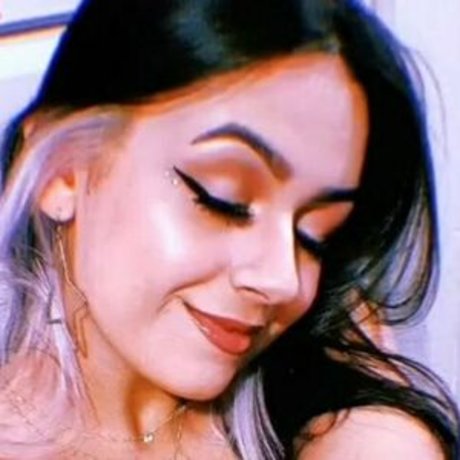 Giigadioli perfect model pic