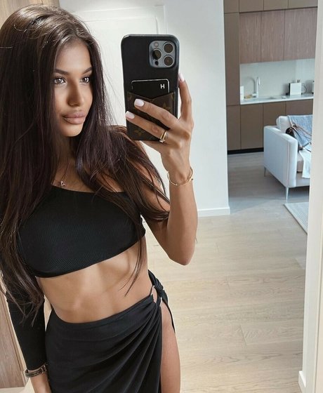 nastiruslanovna pornstar nude pictures