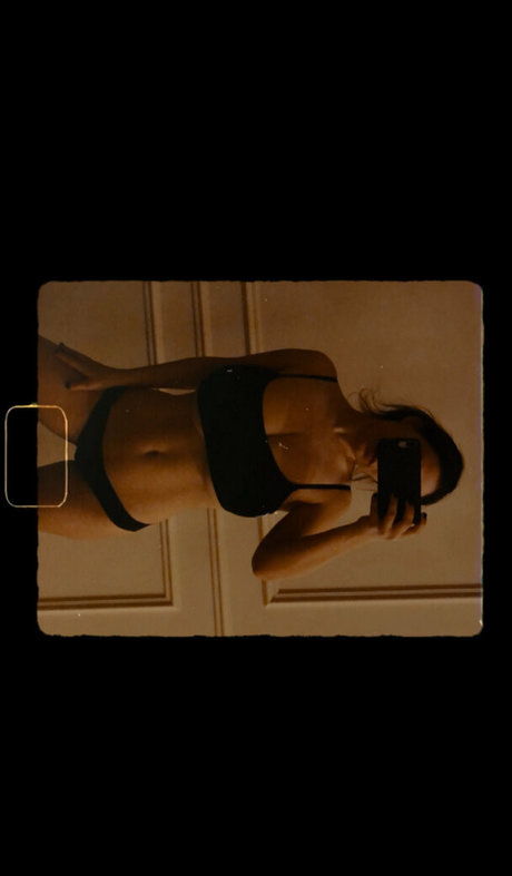 adrianafenice sex model pics