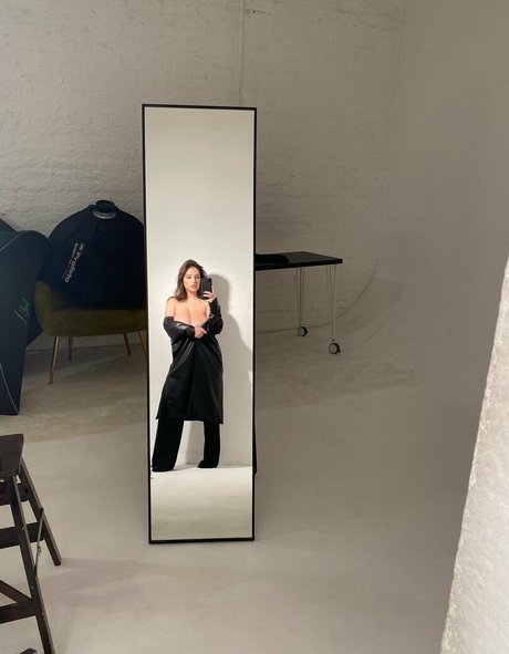 adrianafenice sexy model images