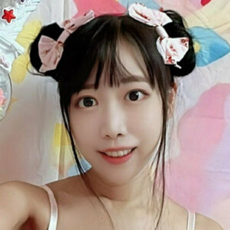 Nek0gigichan sexy star image