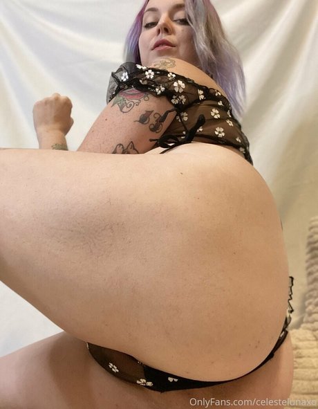 celestelunaxo exclusive model pictures