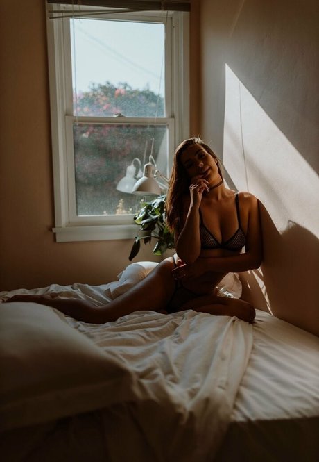 momoneyyymoprobzzz pornstar free images