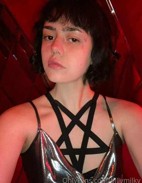 billymilky xxx model pics