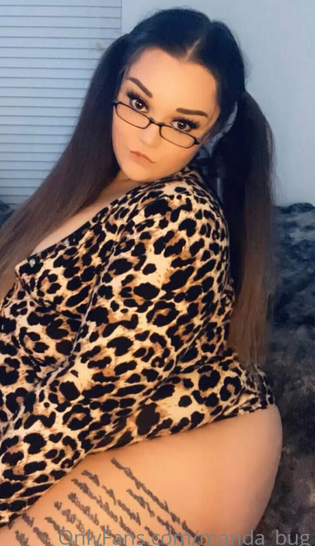 manda bug model pornographic archive