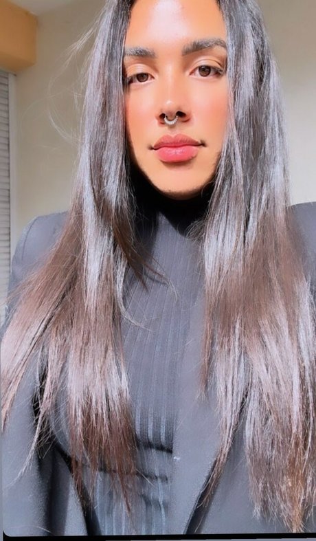 Bruna Taylor pornstar nude pics