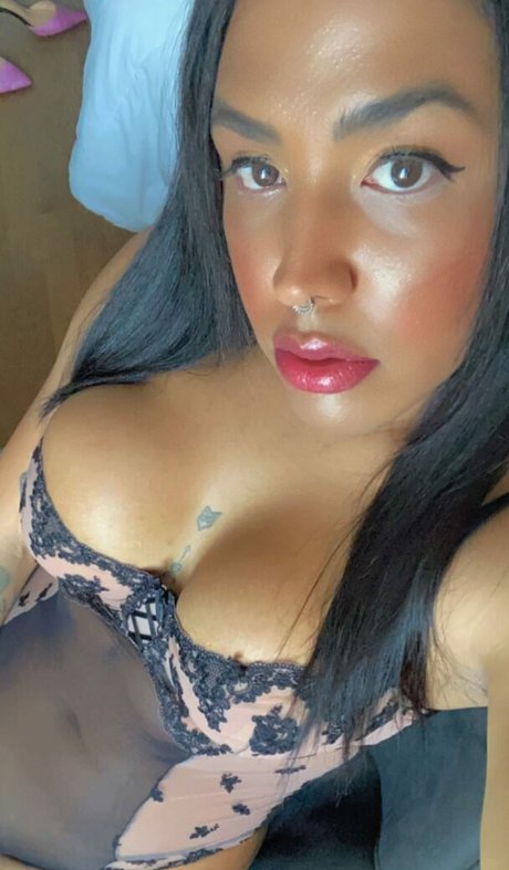 Bruna Taylor high quality model photos