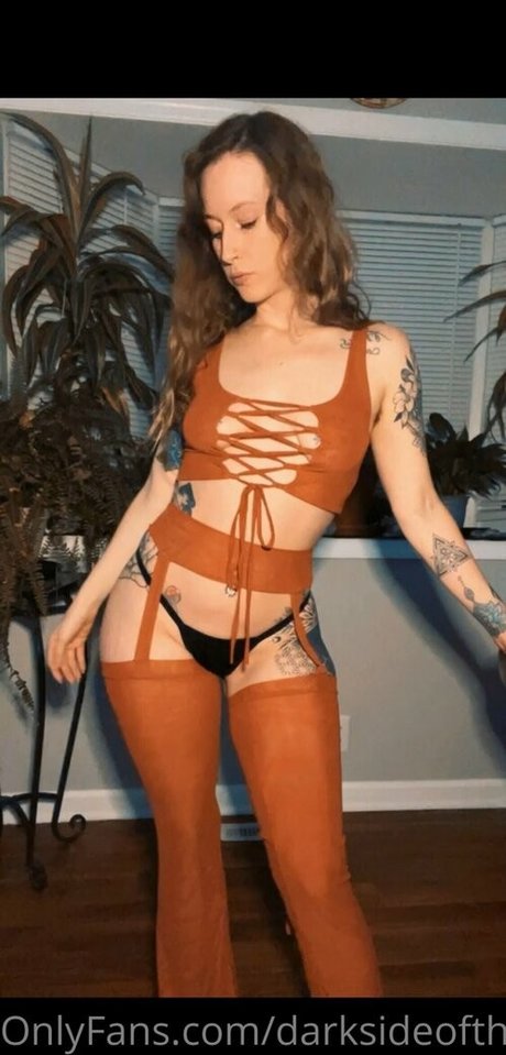 Darksideofthemoon pornstar hd images