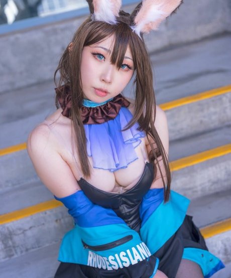 Synthisia sexy star pictures