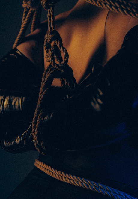 cozshedead model hd pics