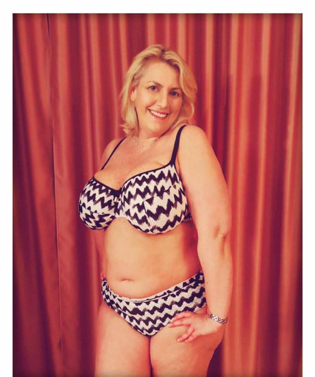 Laura Leonardi nudes actress pic