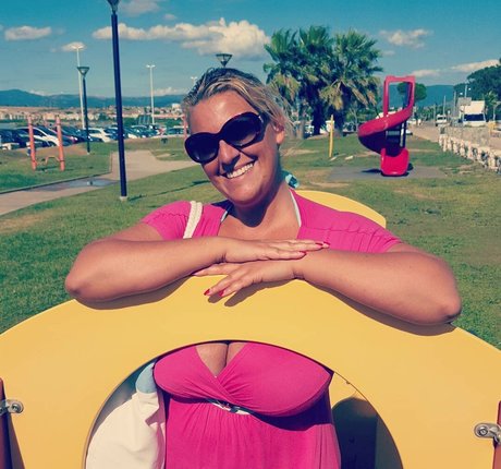 Laura Leonardi pornstar exclusive pictures