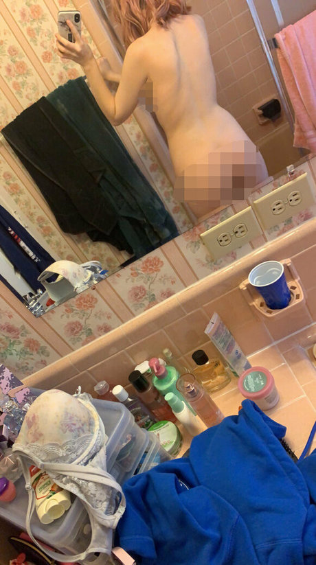 nobinova pretty pornstar pic