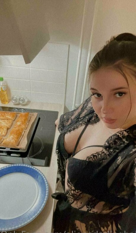 aljonadarlingbaby pornstar hot gallery