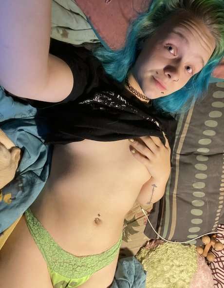 lustycyborg top model photo