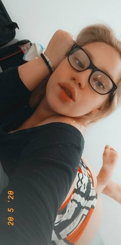 menottikathi model top images