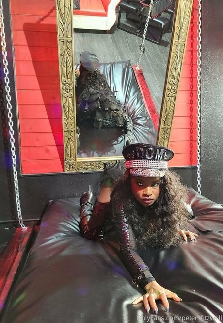 swinger couple star free photo