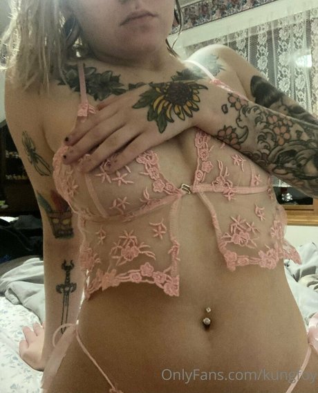 Kungfoy model naked pics