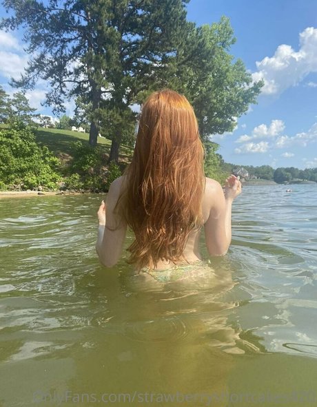 strawberryshortcakes420 pornstar archive