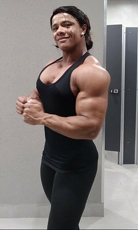 cristtina43 star naked photos