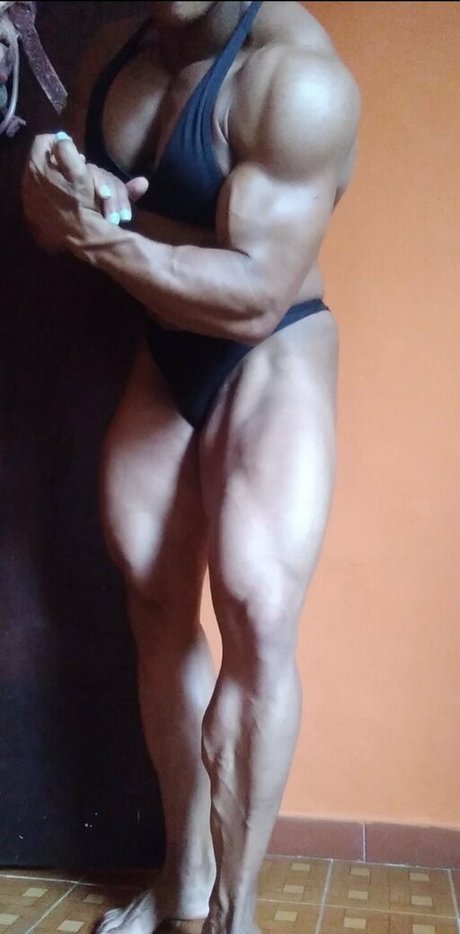 cristtina43 star erotic pic