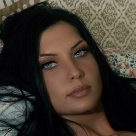 Veena Violetta model perfect photos