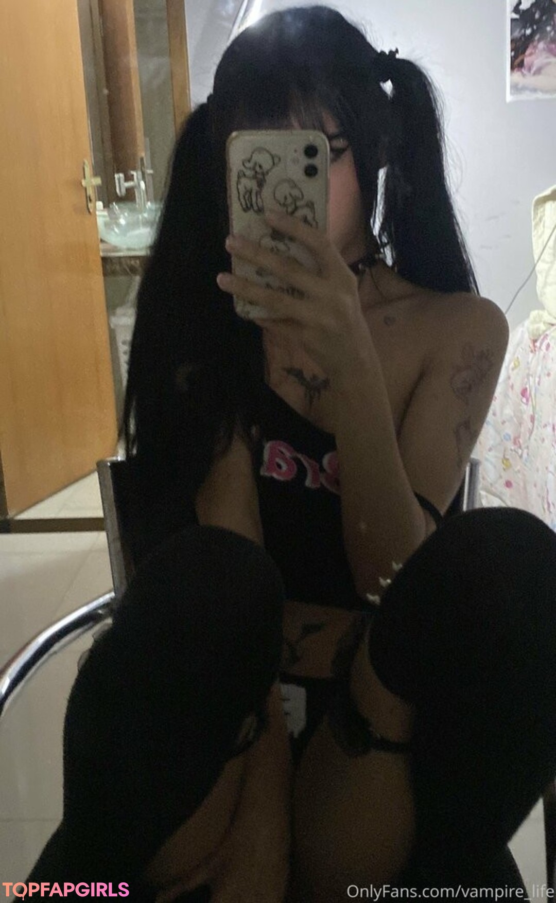 Mille Tsuki star sexy pictures